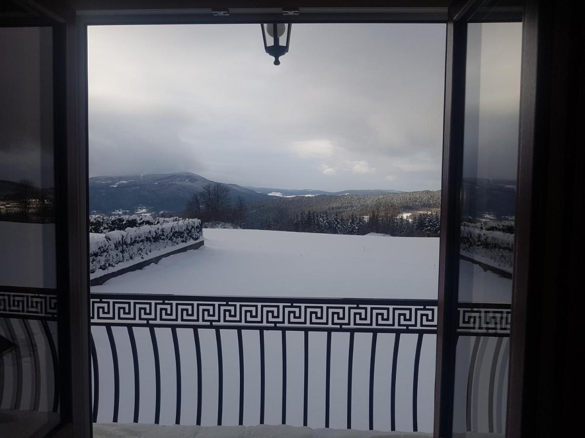 Gniewnik Villa Pcim Bagian luar foto